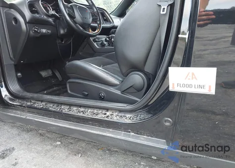 2021 Dodge Challenger R/T Scat Pack z USA, uszkodzony, nr VIN 2C3CDZFJXMH507774